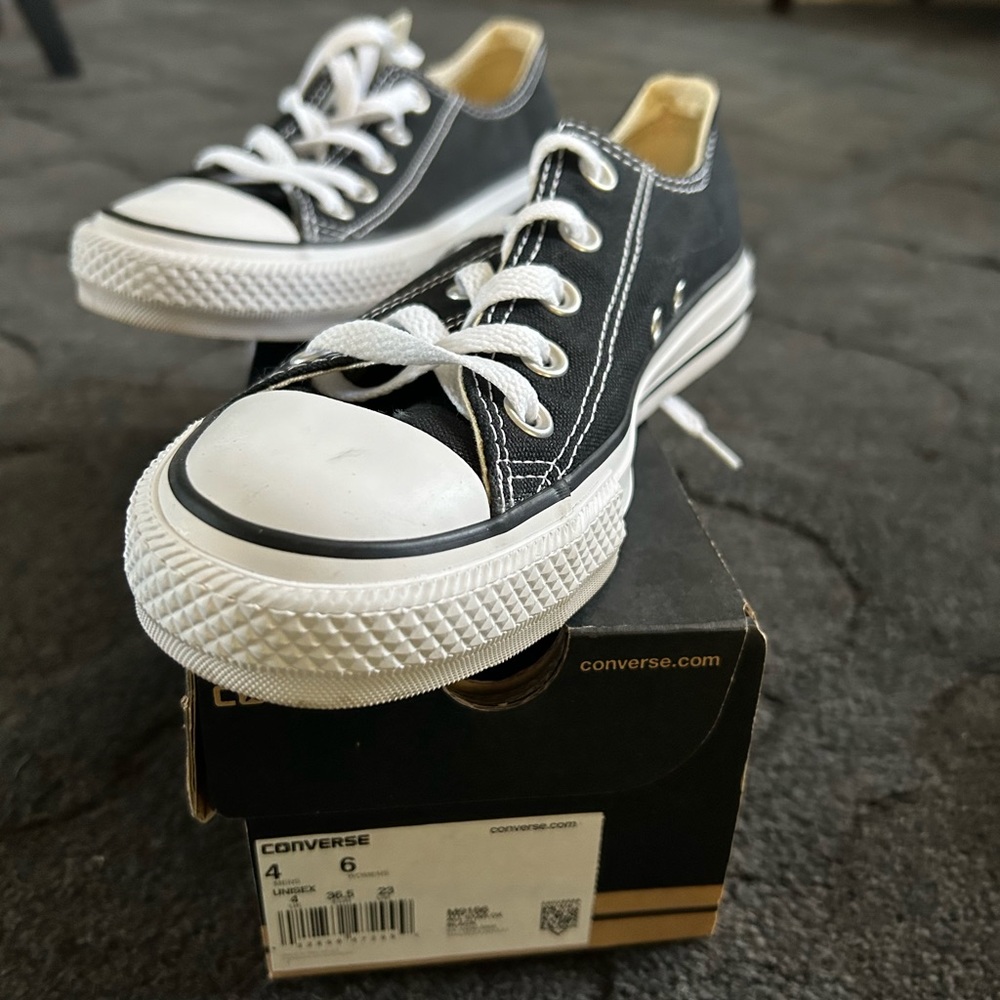 Converse